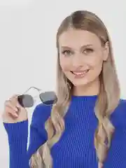 Черный очки солнцезащитные, имиджевые унисекс с чехлом и салфеткой
