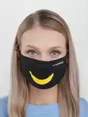Многоразовая двуслойная тканевая маска Банан