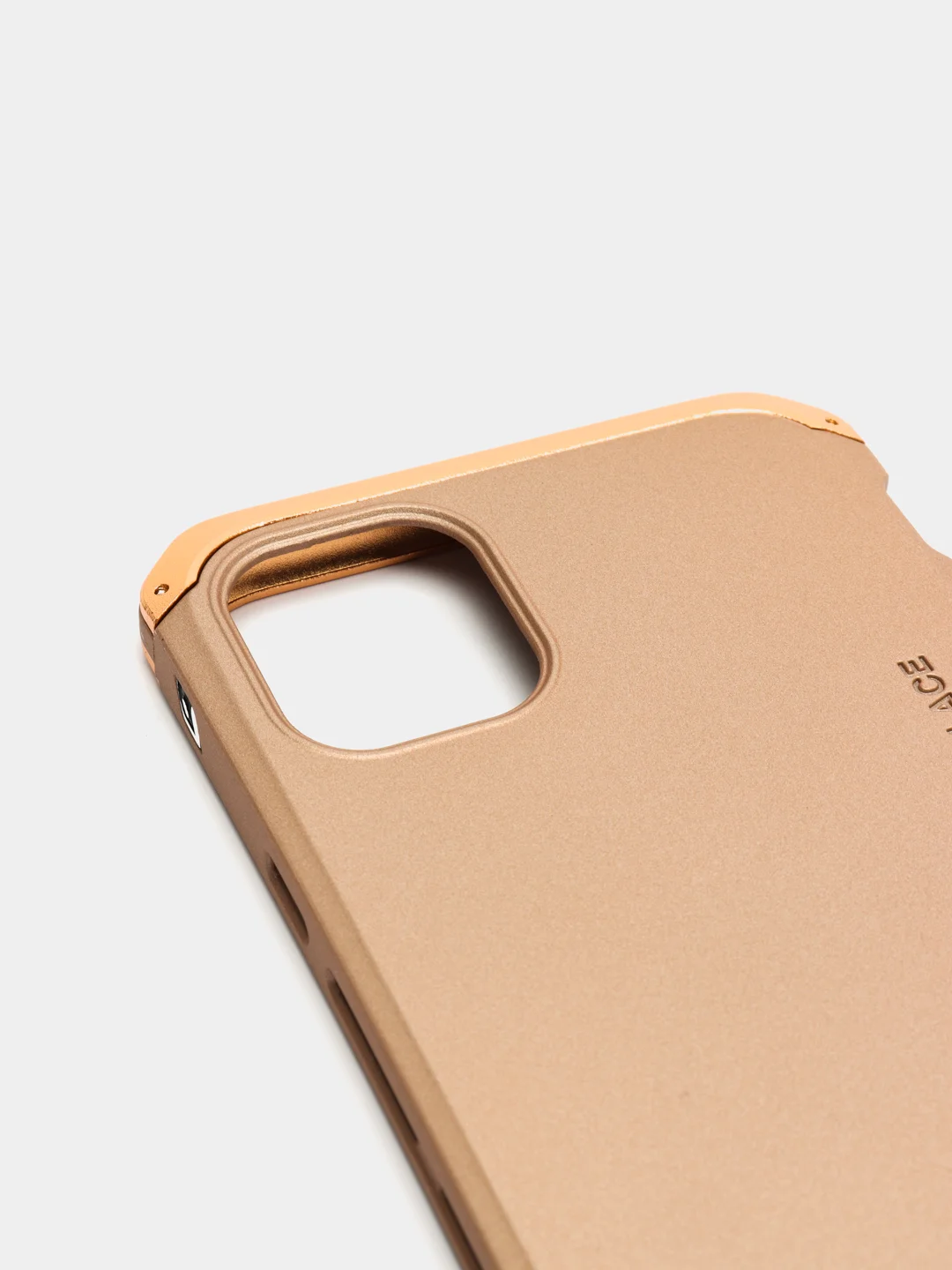 Золотой element Case Solace противоударный чехол для iPhone 11 металл