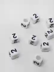 Бусины с цифрами, 6 мм