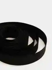Черный лента атласная