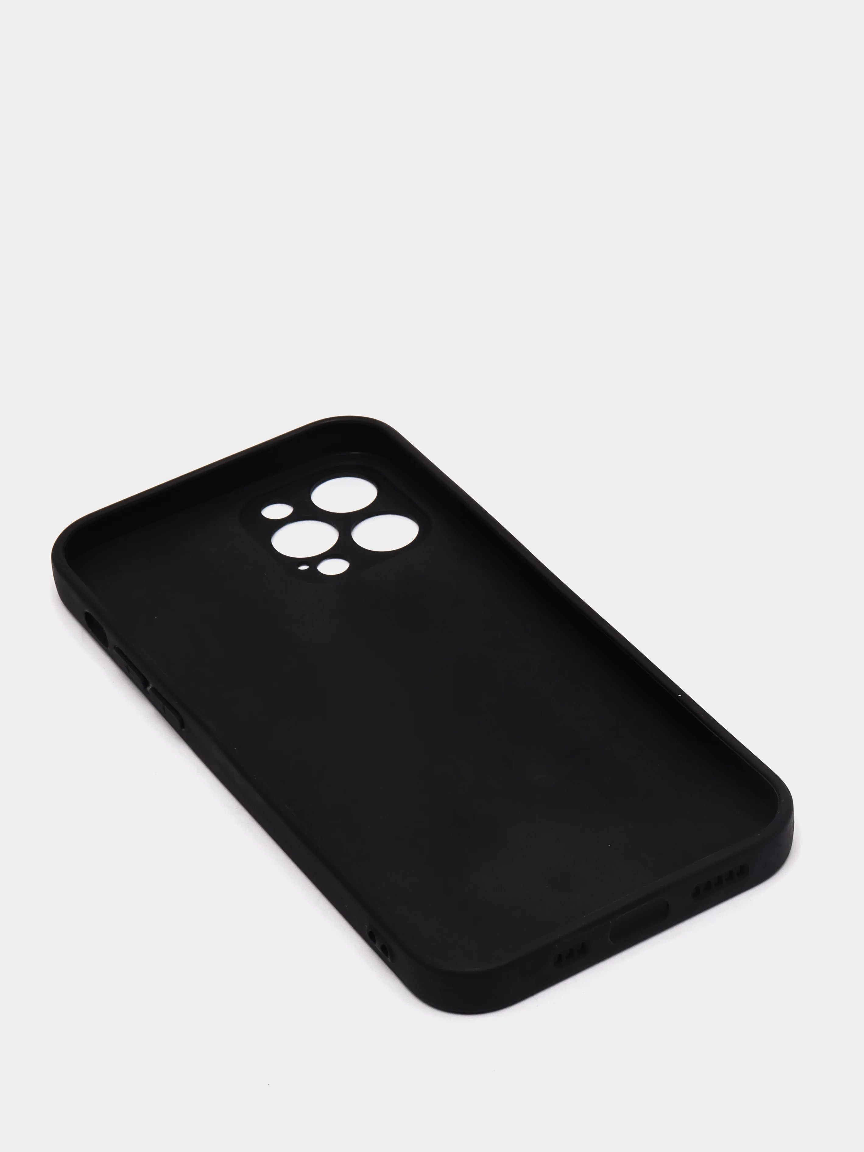 Черный чехол защитный для iPhone 12 / 12 Pro / 12 Pro Max, силиконовый, 1,5 мм