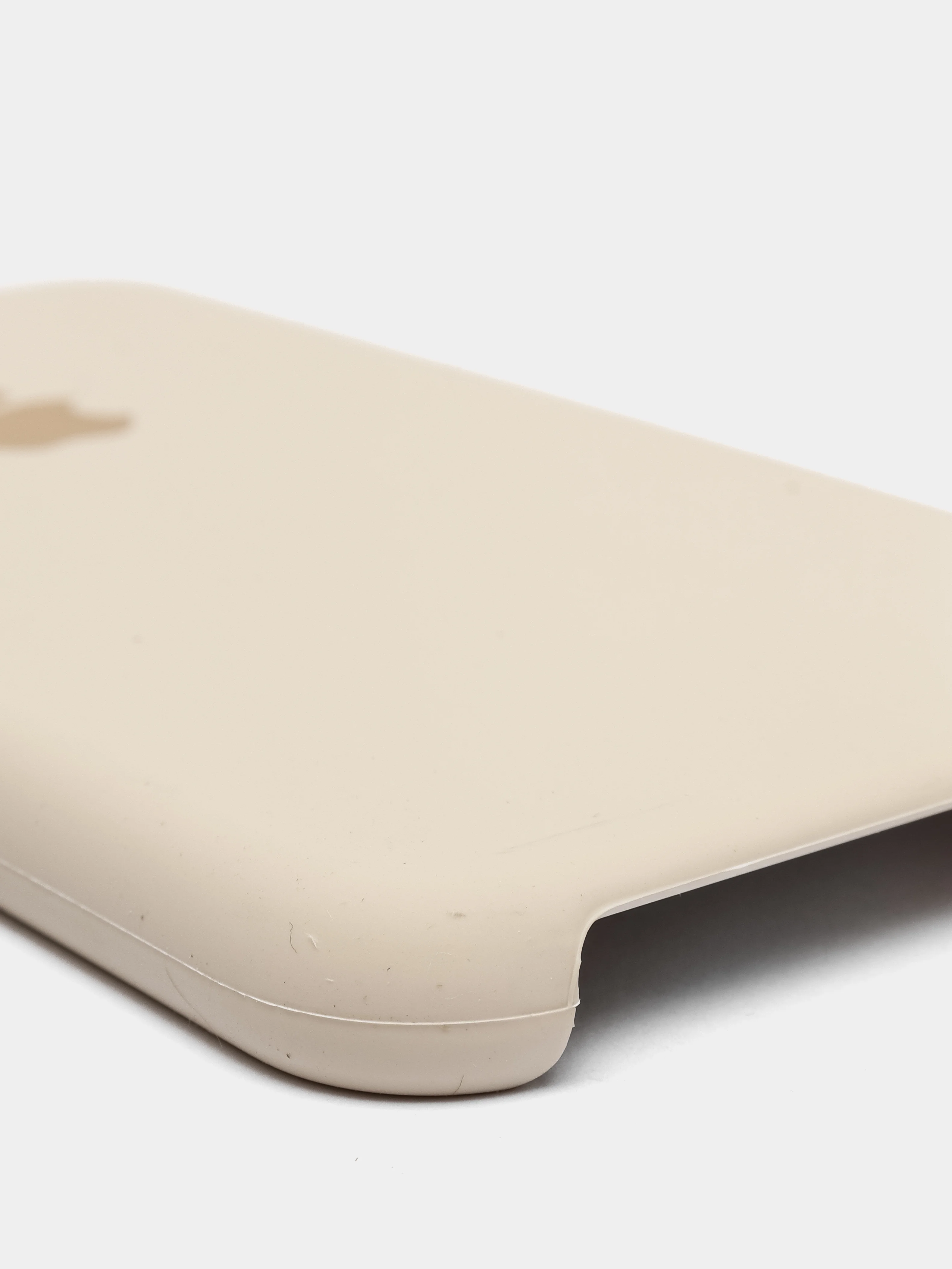 Бежевый защитный чехол для iphone Xr