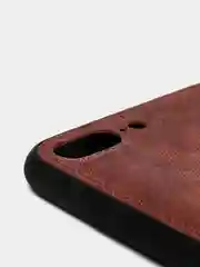 Коричневый дизайнерский чехол на iPhone с конем