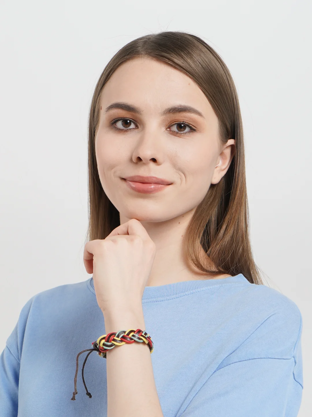 Браслет плетеный