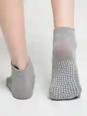 Серебряный носки короткие, спортивные, для йоги