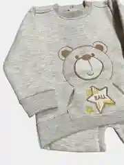 Светло-бежевый джемпер