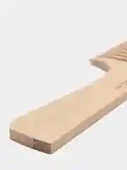 Деревянная расческа