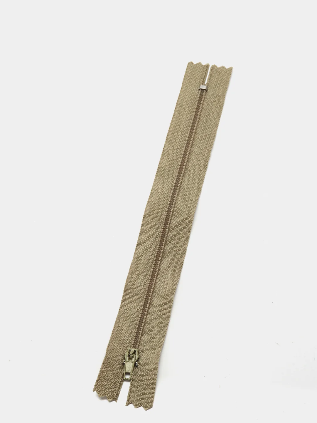 Песочный хаки молния MaxZipper пластиковая юбочная №3, 18см