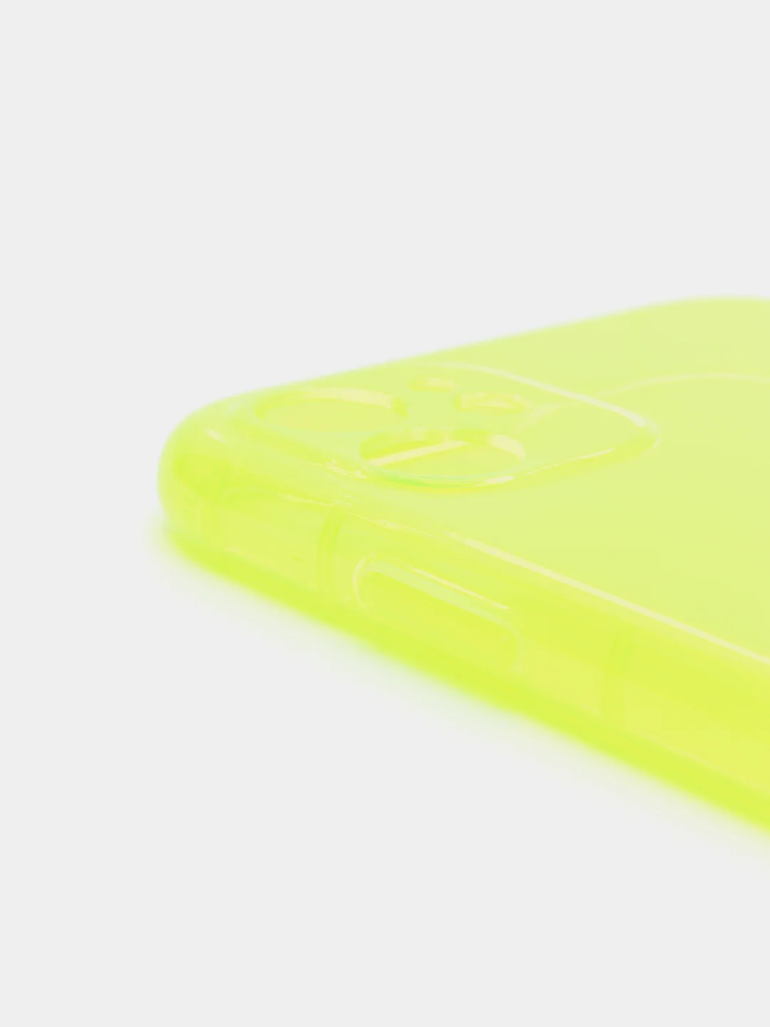 Желтый чехол силиконовый iPhone 11/12/12pro/12mini/13/13pro/13/mini/13pro max, с защитой камеры
