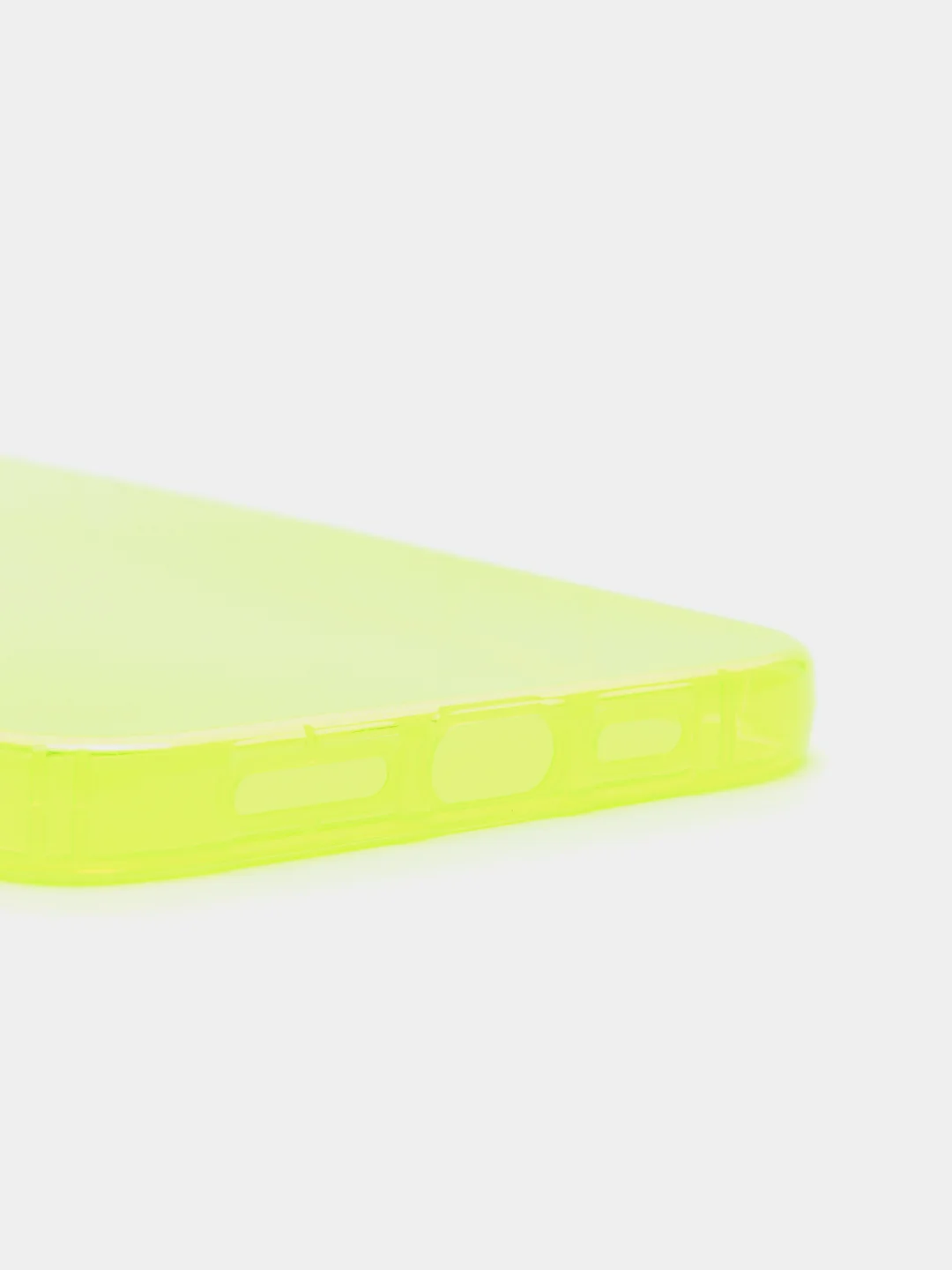Желтый чехол силиконовый iPhone 11/12/12pro/12mini/13/13pro/13/mini/13pro max, с защитой камеры