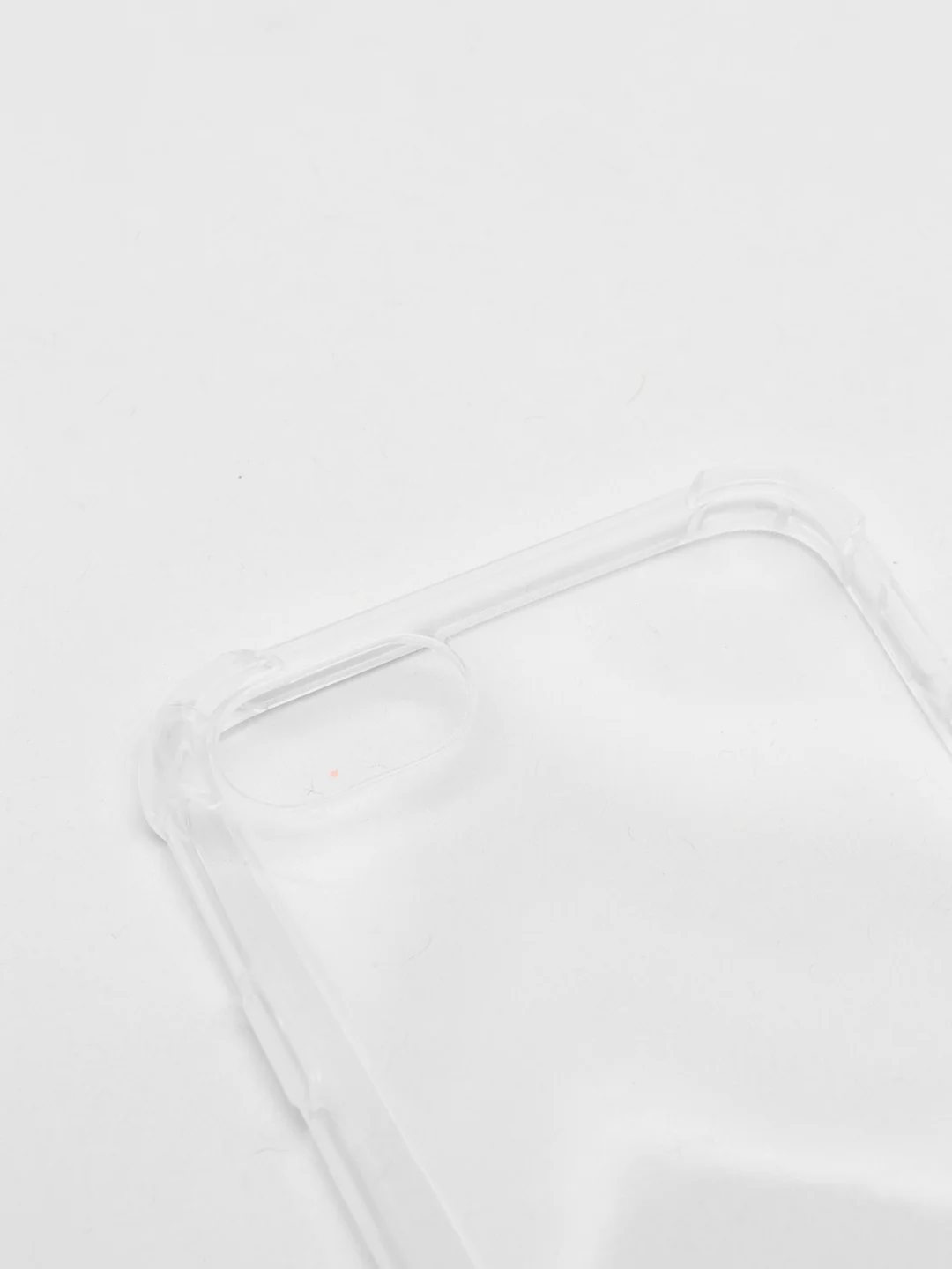 Силиконовый прозрачный противоударный чехол для iPhone 7/8/SE 2020(Айфон 7/8/СЕ