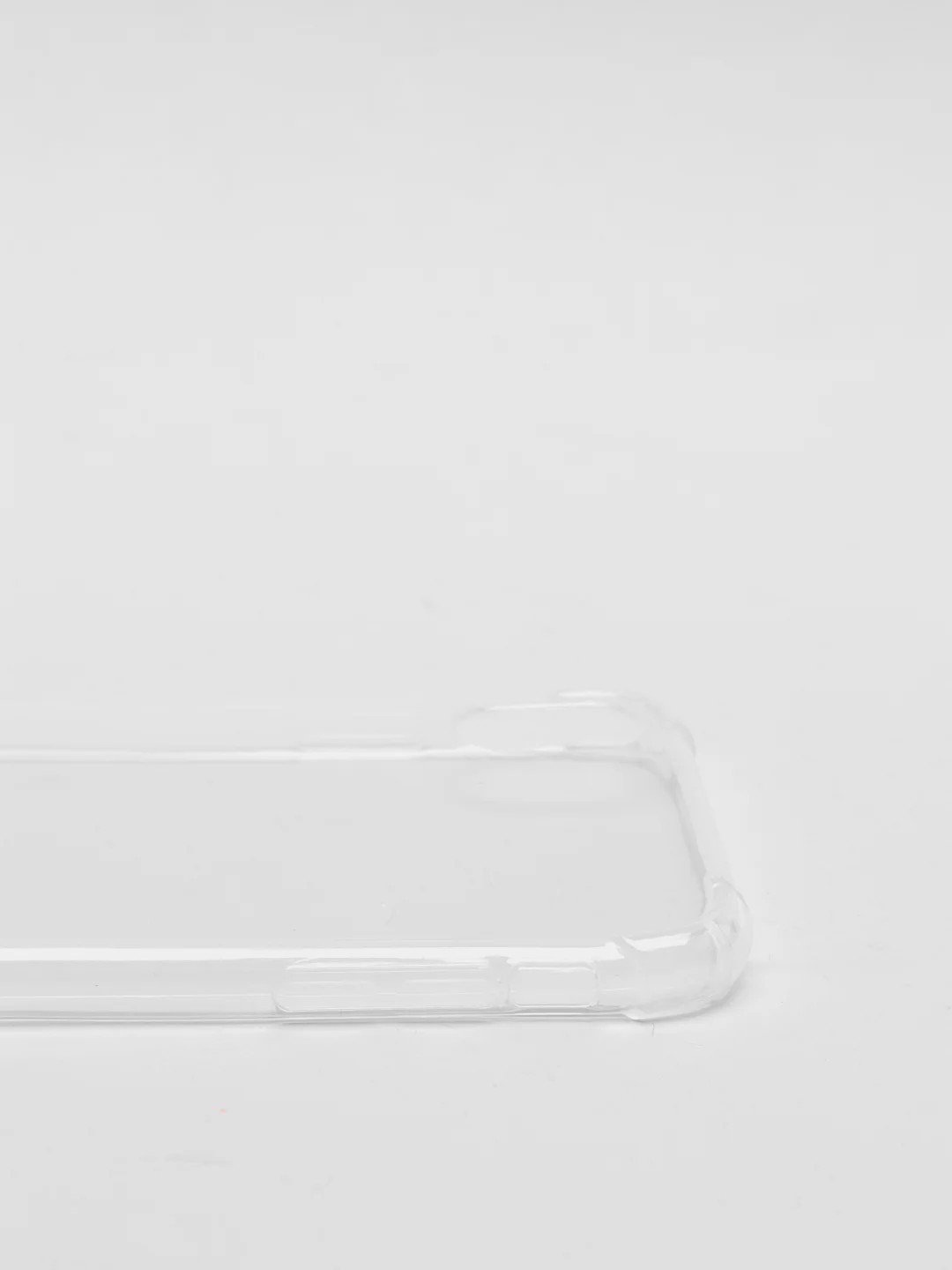 Силиконовый прозрачный противоударный чехол iPhone XR(Айфон икс р)
