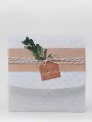 Белый коробка подарочная складная с ленточкой на день рождения, 16,5 х 12,5 х 5 см
