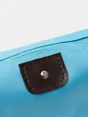 Голубой косметичка