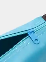 Голубой косметичка