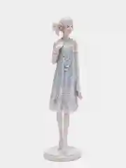 Кремовый статуэтка