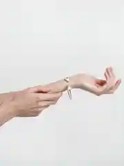 Белый браслет мрамор