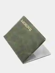 Бордовый обложка на паспорт