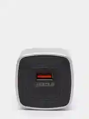 Черный зарядка / Зарядное устройство в машину Type-C / Lightning / microUSB КАБЕЛЬ В КОМПЛЕКТЕ