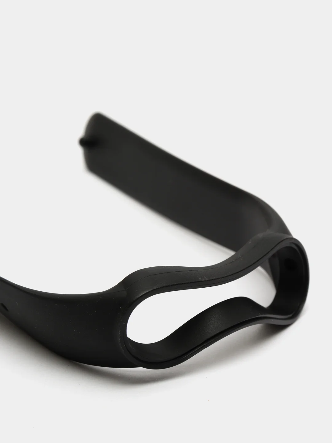 Черный силиконовый ремешок для Xiaomi Mi Band 5 / Mi Band 6