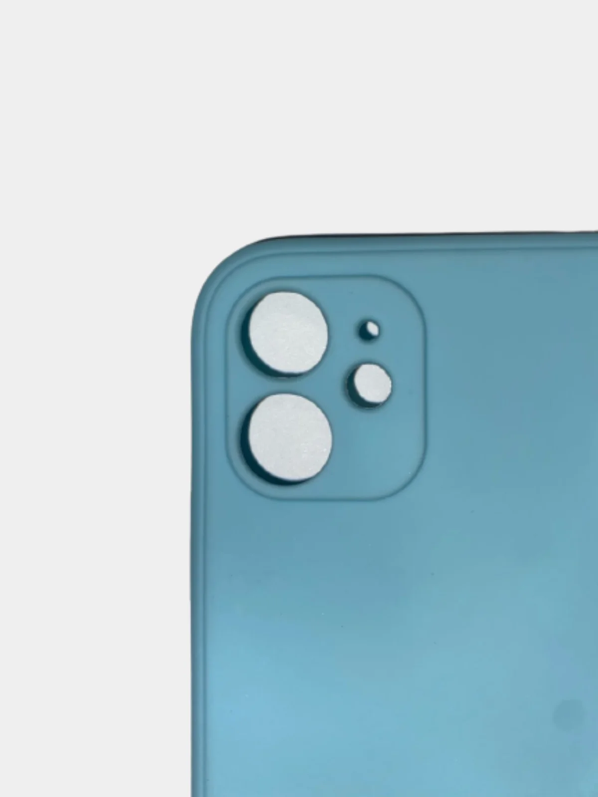 Голубой чехол силиконовый с защитой камеры для iPhone 11 с бархатной подкладкой