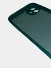 Тёмно-зелёный чехол силиконовый с защитой камеры для iPhone 11 с бархатной подкладкой