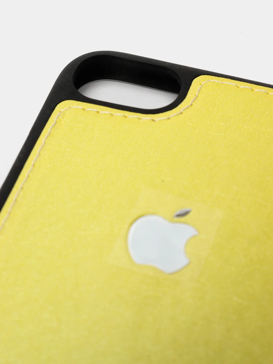 Желтый чехол iPhone 7, iPhone 8, SE2