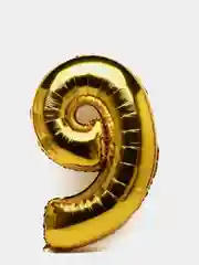 Шар цифра "9"