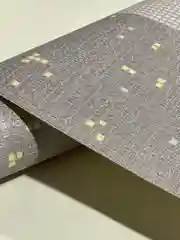 Серый металлик обои флизелиновые