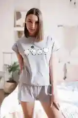 Серебряный пижама женская хлопковая: футболка и шорты