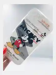 Горчичный чехол для iPhone 11 Микки
