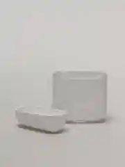 Белый силиконовый чехол для Airpods