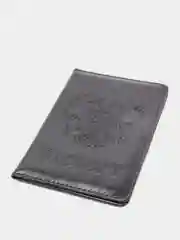 Черный обложка для паспорта