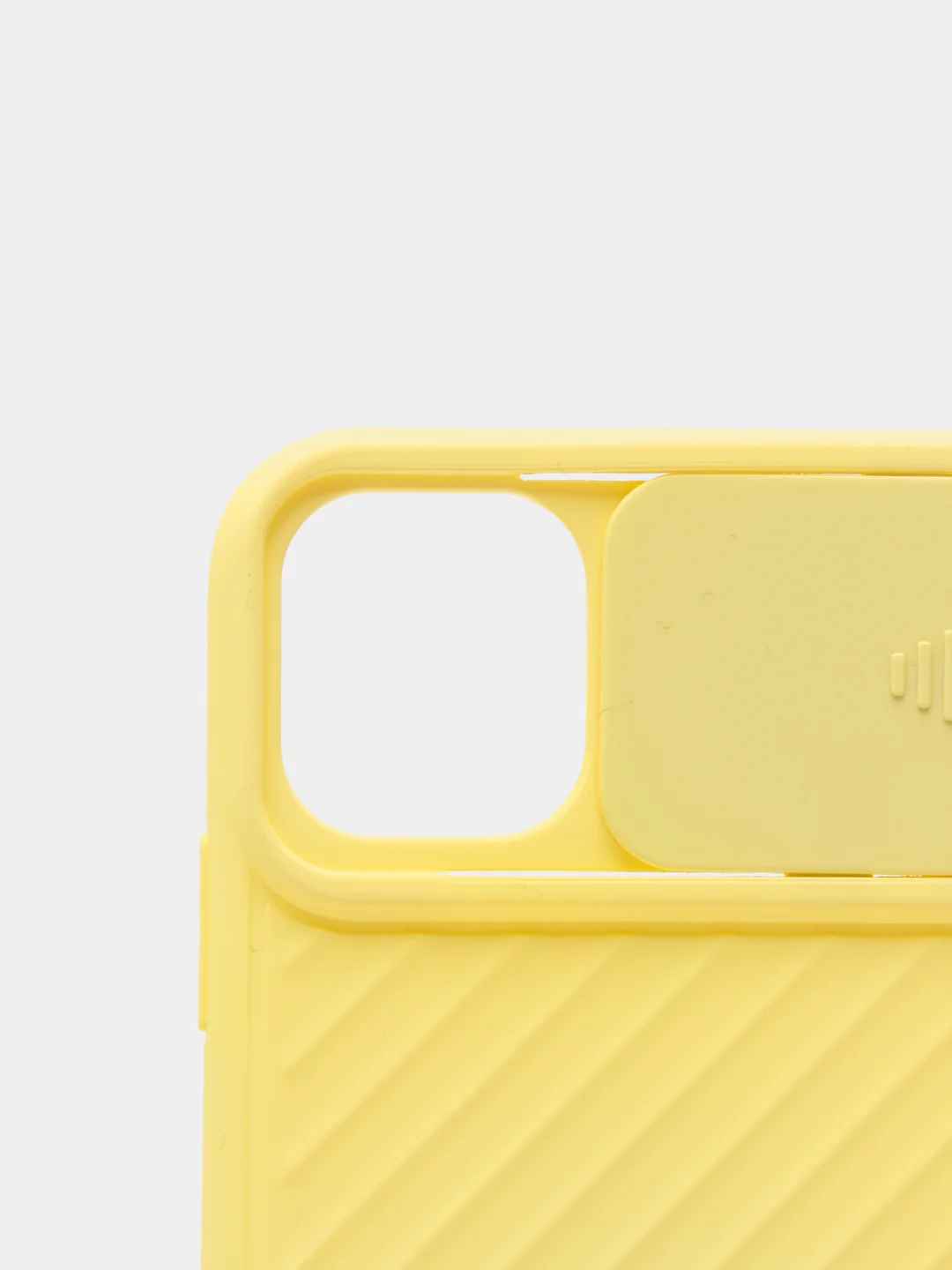 Желтый ребристый чехол с защитой камеры в виде шторки на iPhone 6s/7/8/Plus/SE/20/11/Pro на айфон