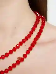 Красный бусы из чешского стекла