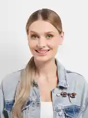 Багровый брошь "Стрекоза"