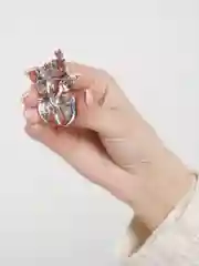 Лимонный брошь "Сирень"