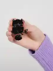 Красный брошь "Сова"