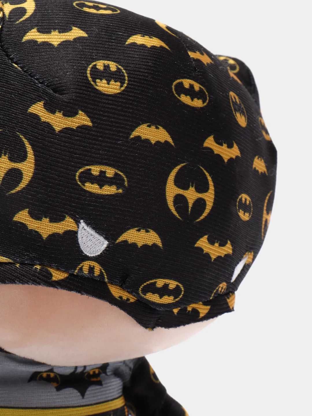 Коллекционная фигурка Бэтмен/ Плюшевая игрушка Бэтмен/ BATMAN DZNR EMBLEM 17 см 19111