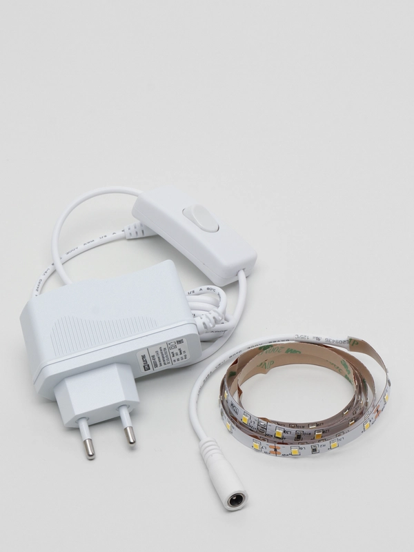 Комплект светодиодной ленты TDM Electric 12В, IP20, 3000К, 1м, 6Вт SQ0331-0222