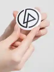 Белый значок "Linkin park" из серии "Рок", 56 мм