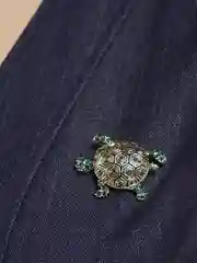Желтый брошь, 3 цвета
