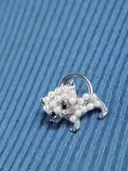 Серебряный брошь 2 цвета / Брошка / Кошка / Мини брошка / С жемчугом
