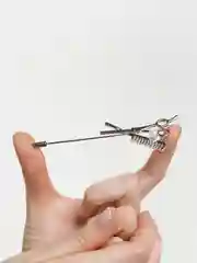 Серебряный брошь парикмахера