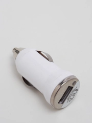 Автомобильное зарядное устройство USB