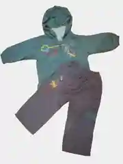 Зеленый костюм