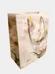 Молочный бумажный пакет подарочный