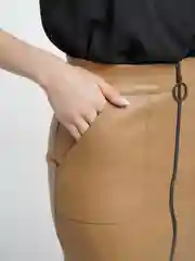 Бежевый юбка женская экокожа