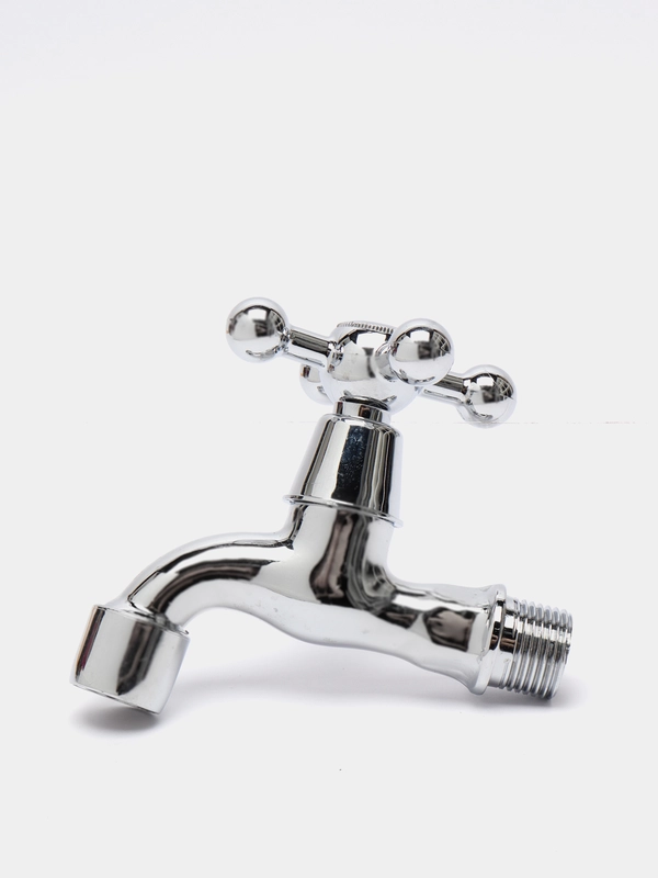 Кран водоразборный с аэратором Fresso, 1/2", вентильный, ручка крест, хром